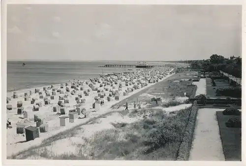 Foto Ostseebad Ahlbeck Heringsdorf auf Usedom, Strand, Promenade