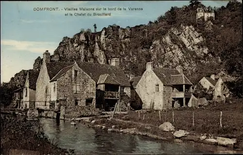 Ak Domfront Orne, Vieilles Maisons sur le bord de la Varenne, Chalet du Brouillard