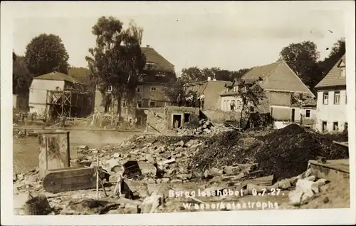 Foto Ak Berggießhübel in Sachsen, Zerstörungen nach Unwetter 1927, Hochwasser