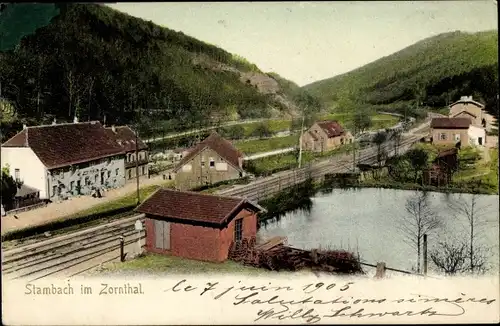 Ak Stambach im Zornthal Bas Rhin, Blick auf den Ort, Bahnhof, Gleisseite