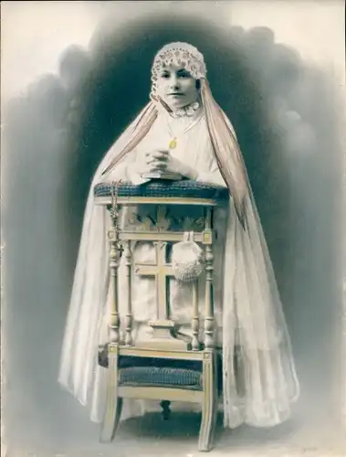 Foto Combalie, Henri, Toulouse, Portraitfotografie, Mädchen, Kommunion