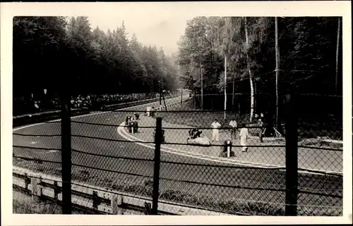 Foto Frohburg in Sachsen, Frohburger Dreieck Rennen, Yamaha Motorradgespann Smit C. / V. Roego P.