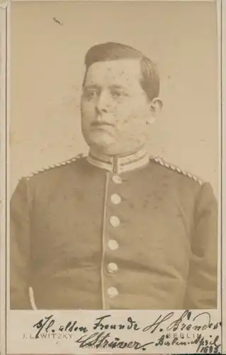 CdV L. Lawitzky Berlin, Deutscher Soldat in Uniform