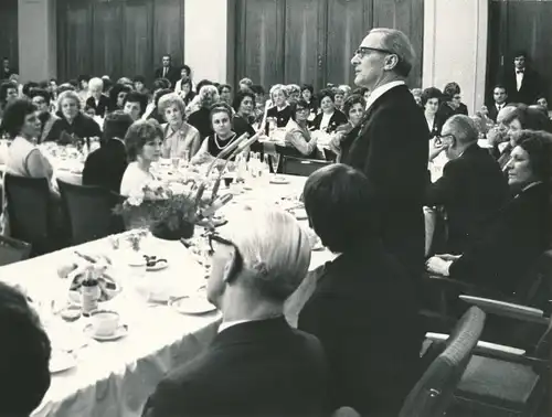 Foto Spremberg Hans-Joachim, Generalsekretär Erich Honecker, Willi Stoph