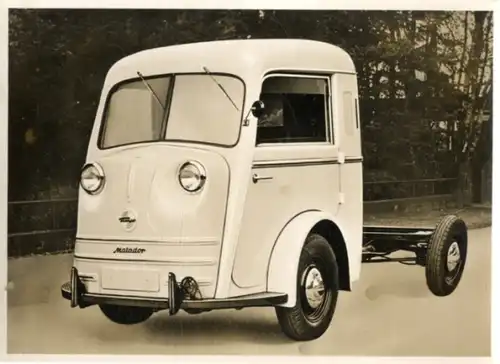Foto Fahrzeug Firma Vidal Harburg, Tempo-Matador, Chassis mit Hebmüller-Fahrerhaus
