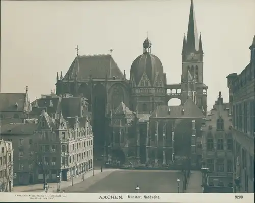 Foto Aachen in Nordrhein Westfalen, Münster, Nordseite