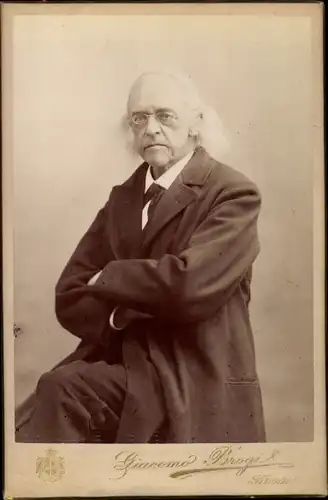 Kabinettfoto Mann mit Brille, Portrait, Fotograf Giacomo Brogi