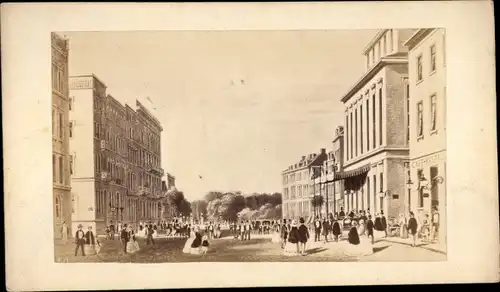 Foto Hamburg, Straßenpartie im Ort, Häuser, Fotograf C. Gassmann, Hamburg