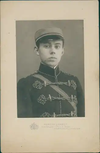 Foto Junge in Uniform, Fotograf Heinrich Umbreit, Darmstadt