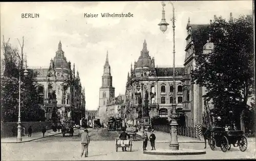 Ak Berlin Mitte, Kaiser Wilhelmstraße, Kutschen