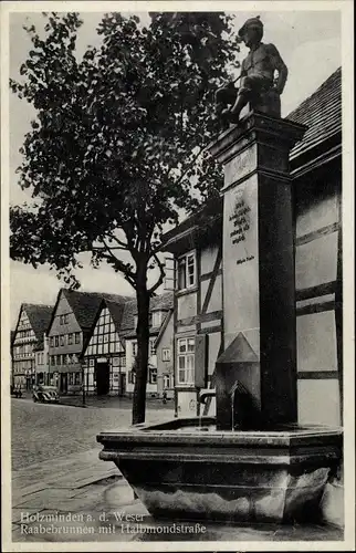 Ak Holzminden an der Weser, Raabebrunnen, Halbmondstraße