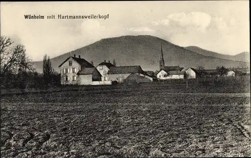 Ak Wuenheim Wünheim Elsass Haut Rhin, Blick auf den Ort, Hartmannsweilerkopf