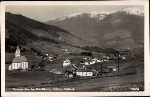 Ak Kartitsch Tirol, Blick auf den Ort, Kirche, Berge