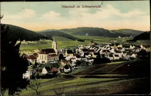 Ak Titisee Neustadt im Breisgau Hochschwarzwald, Gesamtansicht