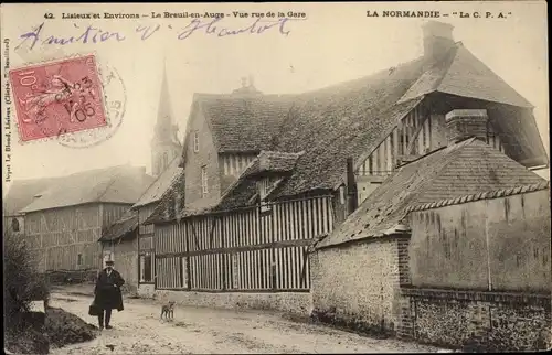 Ak Breuil en Auge Calvados, Vue rue de la Gare