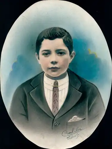 Foto Combalie, Henri, Toulouse, Portraitfotografie, Junge im Anzug und Krawatte