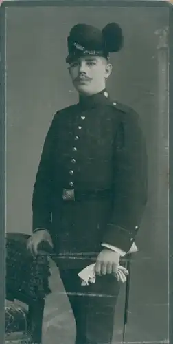 Kabinett Foto Deutscher Soldat, Kaiserreich, Federbusch, Fotograf Franz Ehrlich