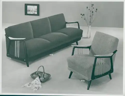 Foto Wohnzimmermöbel, Sitzgruppe, Sofa 578, Sessel 579, 50er Jahre, Reklame