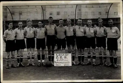 Foto Essen, 1. Spiel der L. B. B. Lichtburg Bewegungsspieler 1932, Fußballmannschaft