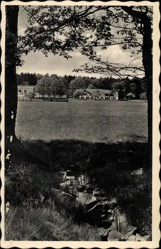 Ak Dresden Nord Langebrück, Blick vom Feld auf Heidewirtschaft Hohewiese