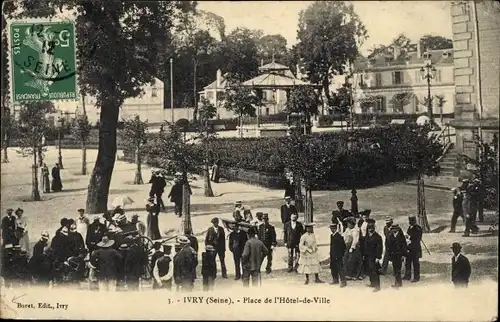 Ak Ivry Hauts de Seine, Place, Hotel de Ville