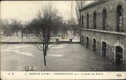 Ak Ivry Hauts de Seine, Inondation, Hospice, Jardin