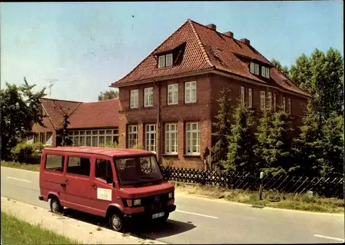 Ak Weste in der Lüneburger Heide, Alten- und Pflegeheim Weste, roter PKW, Inh. H. Lüdecke