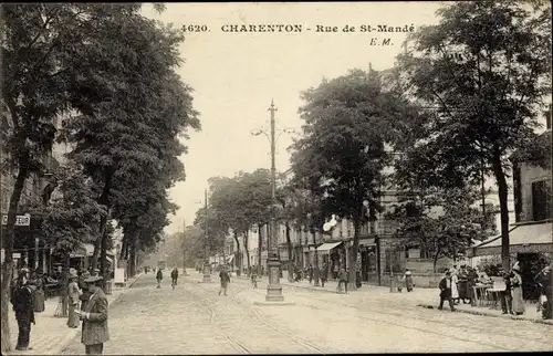 Ak Charenton Hauts de Seine, Rue de St Mandé