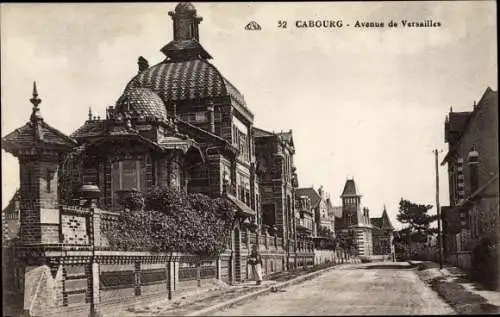 Ak Cabourg Calvados, Avenue de Versailles