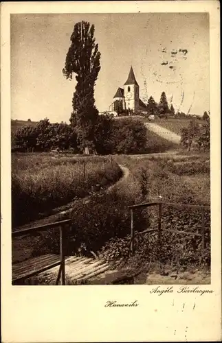 Ak Hunawihr Elsass Haut Rhin, Blick über Felder zur Kirche, Steg