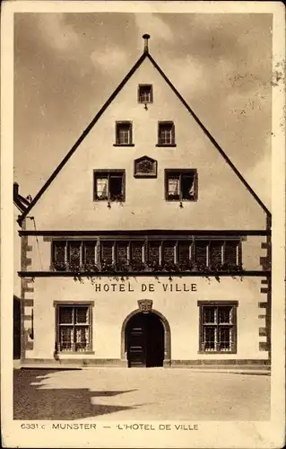 Ak Munster Münster Elsaß Elsass Haut Rhin, L'Hotel de Ville, Blick auf das Rathaus