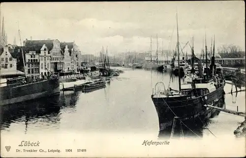 Ak Lübeck Schleswig Holstein, Hafenpartie, Schiffe, Lastkähne