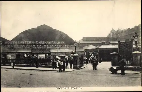 Ak London City England, Victoria Station