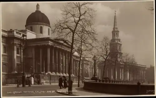 Ak London City England, National Gallery and St. Martins Church