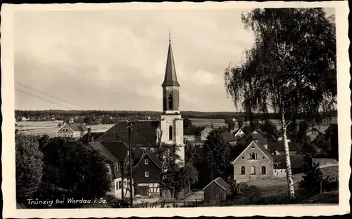 Ak Trünzig bei Werdau Sachsen, Dorfansicht mit Kirche