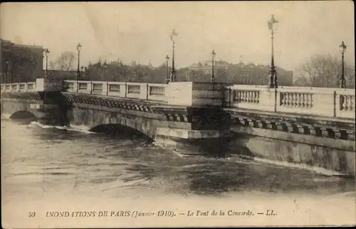 Ak Paris, Les Inondations 1910, Le Pont de la Concorde, Hochwasser, Levy & Fils 59