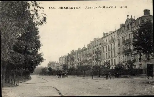 Ak Charenton Val de Marne, Avenue de Gravelle, Straßenansicht