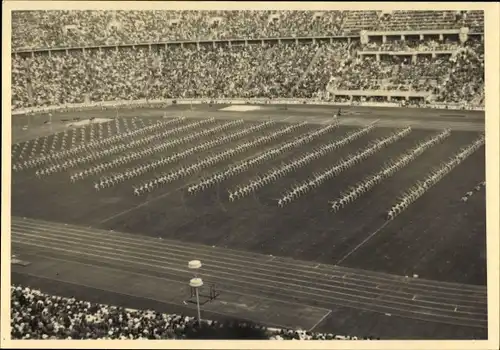 Foto Berlin Olympia 1936, Zeremonie im Olympiastadion, Choreographie