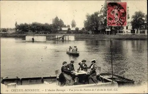 Ak Créteil Bonneuil Hauts de Seine, L´Ancien Barrage, Vue prise du Ponton de l´Arche de Noel