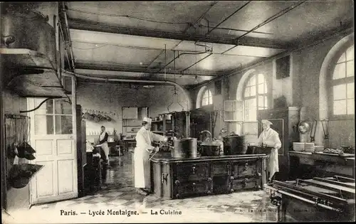 Ak Paris, Lycée Montaigne, La Cuisine, Küche