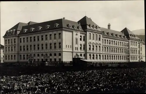 Foto Ak Benešov nad Černou Deutsch Beneschau Südböhmen, Reservespital im I. Weltkrieg