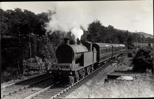 Ak Britische Eisenbahn, Dampflokomotive 6811