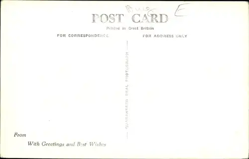 Ak Harewood Yorkshire and the Humber, River Wharfe, Castle, Lake