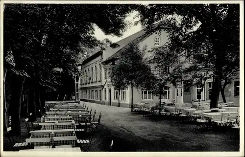 Ak Roßwein im Mittelsächsischen Bergland, Schützenhaus, Gartenpartie