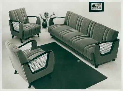 Foto Wohnzimmermöbel, Sitzgruppe, Sofa 673, Sessel 674, 50er Jahre, Reklame