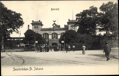 Ak St. Johann Saarbrücken im Saarland, Bahnhof