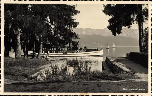 Ak Attersee am Attersee Oberösterreich, Partie am Wasser, Salondampfer