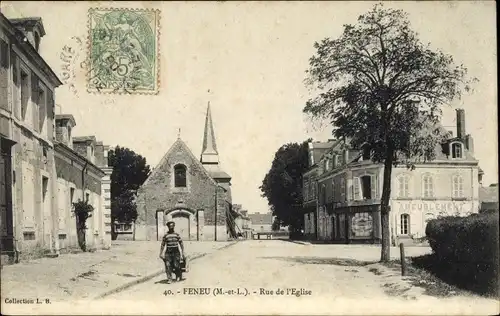 Ak Féneu Maine et Loire, Rue de l'Eglise