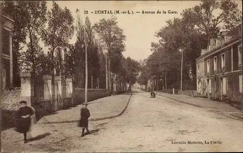 Ak Durtal Maine et Loire, Avenue de la Gare