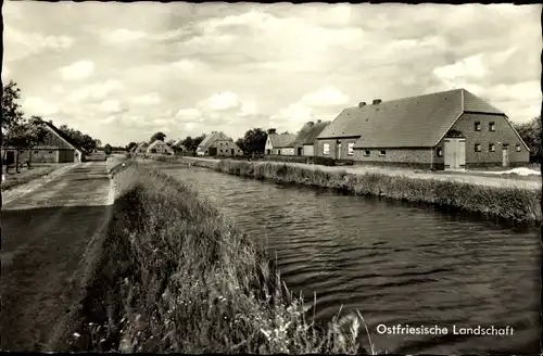 Ak Ostfriesland, Partie an einem Kanal, Siedlung